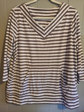 AnyBody Nautical Brown and White Striped V-Neck Hoodie Top Size Large.